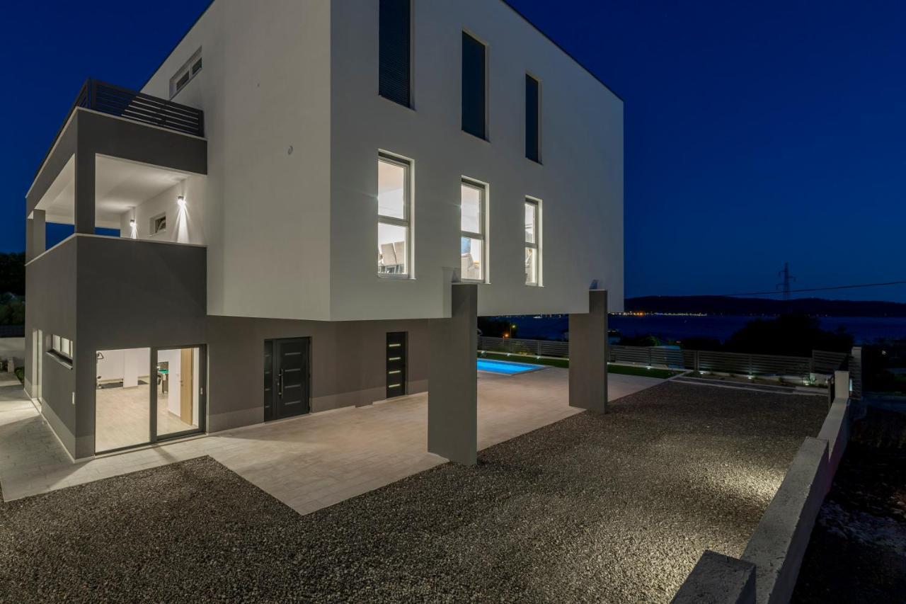 Luxury Villa La Nonna Ana - Heated Pool, Sea View, Near Split Каштела Экстерьер фото