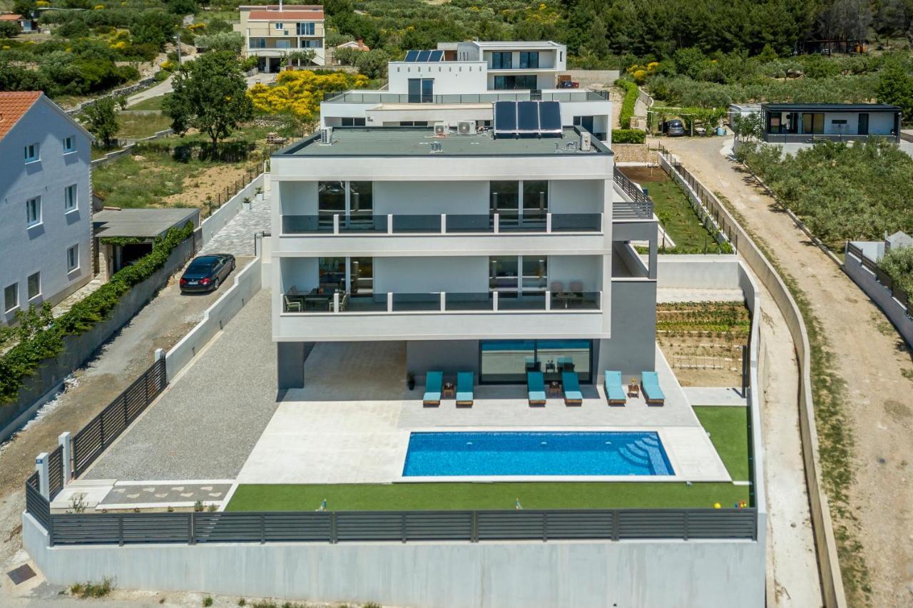 Luxury Villa La Nonna Ana - Heated Pool, Sea View, Near Split Каштела Экстерьер фото