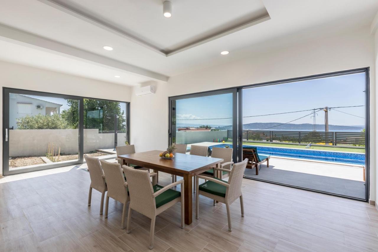 Luxury Villa La Nonna Ana - Heated Pool, Sea View, Near Split Каштела Экстерьер фото