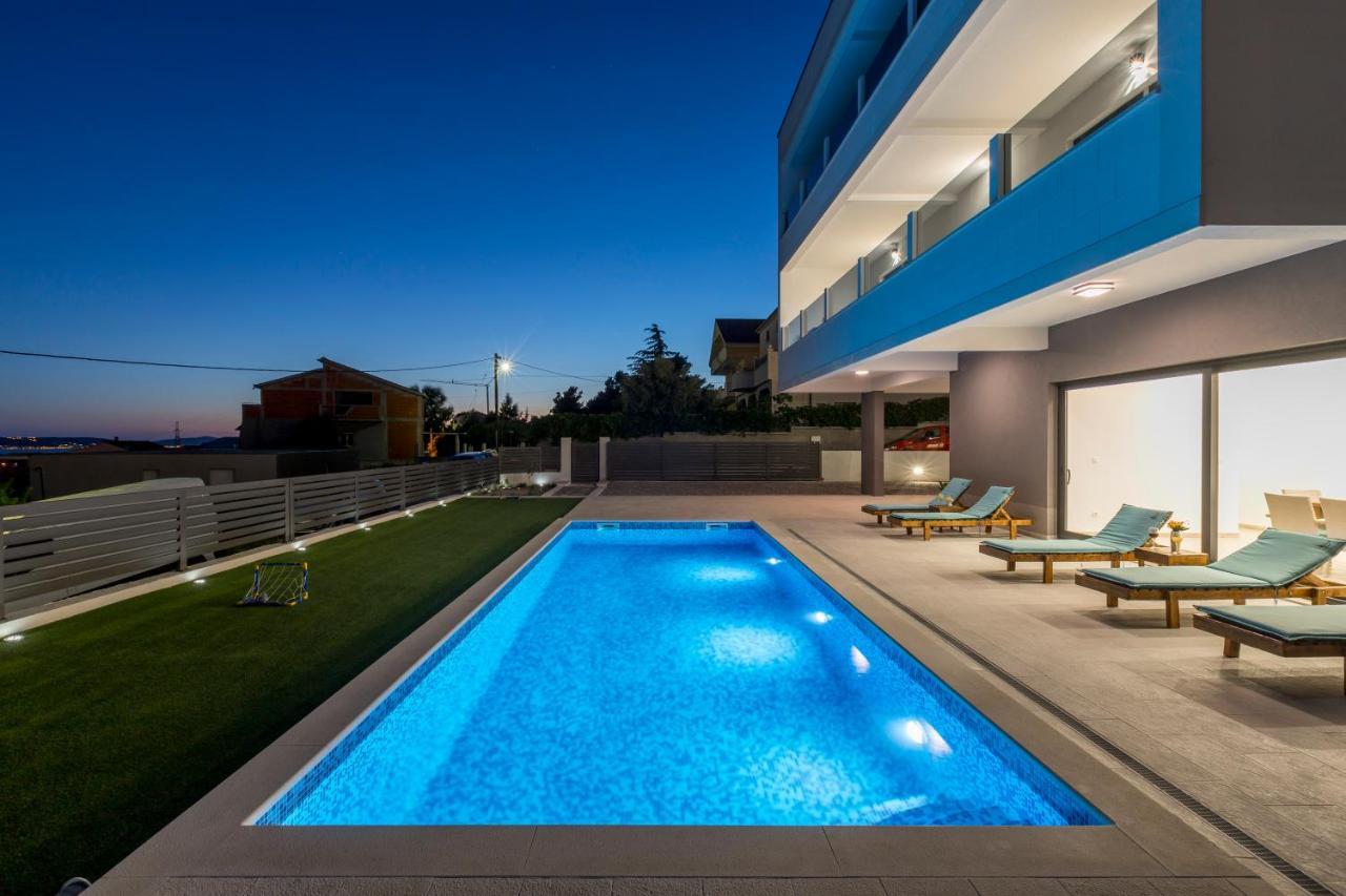 Luxury Villa La Nonna Ana - Heated Pool, Sea View, Near Split Каштела Экстерьер фото