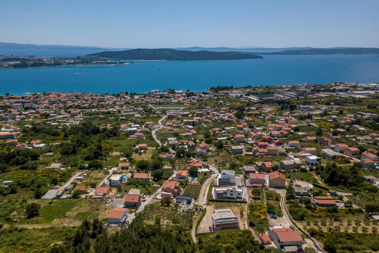 Luxury Villa La Nonna Ana - Heated Pool, Sea View, Near Split Каштела Экстерьер фото