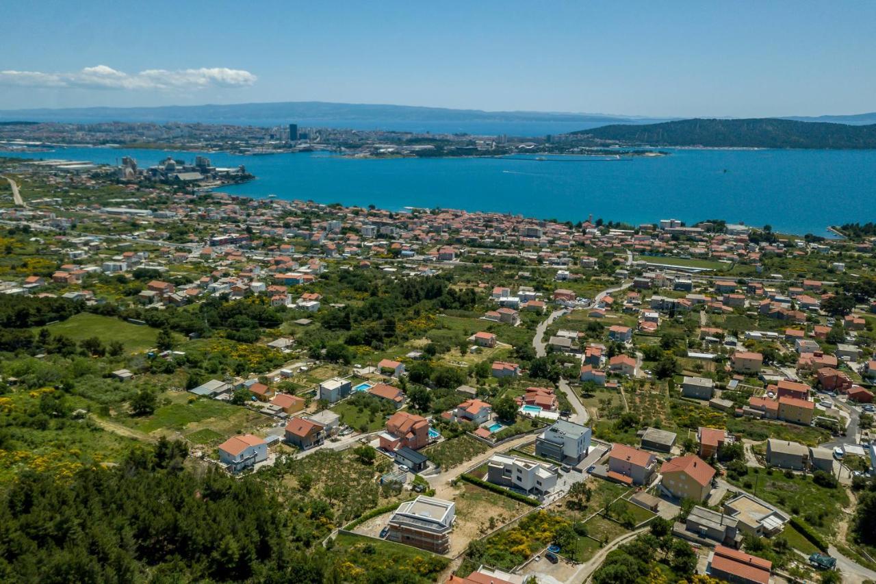 Luxury Villa La Nonna Ana - Heated Pool, Sea View, Near Split Каштела Экстерьер фото